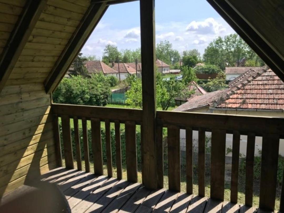 Joevo Het Pihenohaz Villa Poroszlo Exterior photo